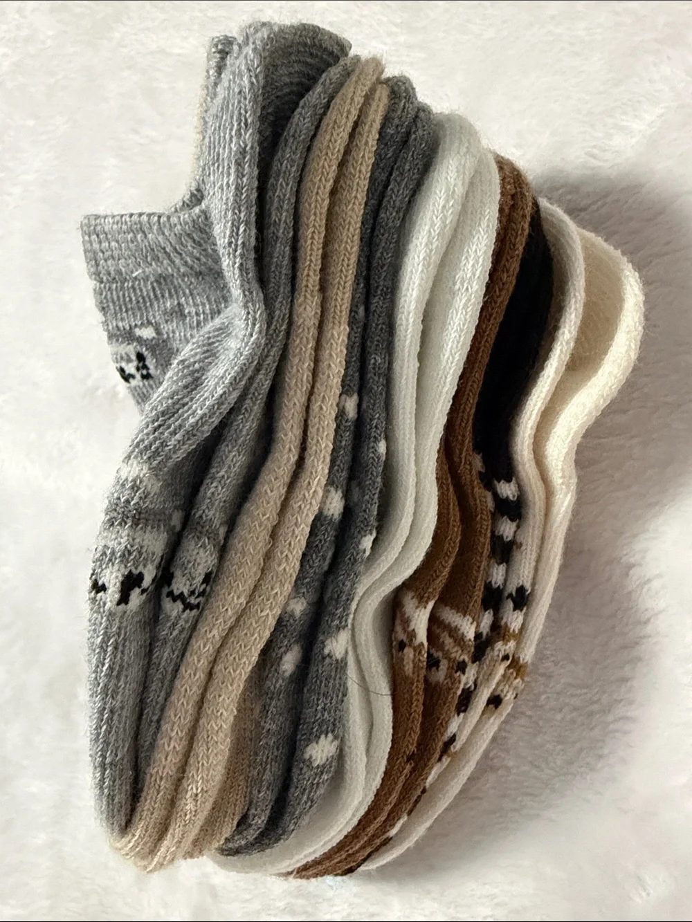 Cat & Jack Off-White Kids Socks with Brown Dog Pattern